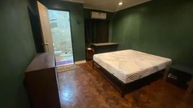 3 Bedroom House for rent in Socorro, Metro Manila near LRT-2 Araneta Center-Cubao