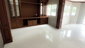 5 Bedroom House for sale in San Sai Noi, Chiang Mai