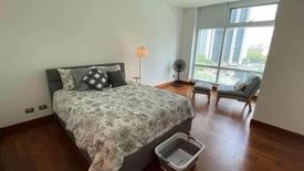 3 Bedroom Condo for rent in Two Roxas Triangle, Urdaneta, Metro Manila near MRT-3 Buendia