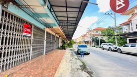 2 Bedroom Commercial for sale in Bo Phlap, Nakhon Pathom