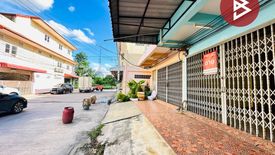 2 Bedroom Commercial for sale in Bo Phlap, Nakhon Pathom