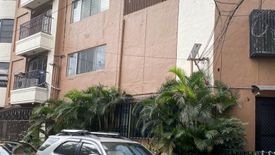 Commercial for sale in Urdaneta, Metro Manila near MRT-3 Ayala