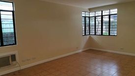 3 Bedroom House for rent in San Lorenzo, Metro Manila near MRT-3 Ayala