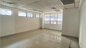 Office for rent in Quiapo, Metro Manila near LRT-1 Carriedo