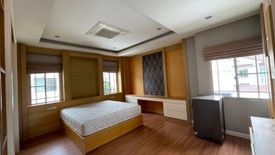 3 Bedroom House for sale in Bang Mot, Bangkok