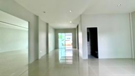 3 Bedroom Townhouse for sale in Wichit, Phuket