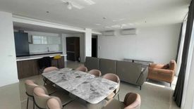 3 Bedroom Condo for rent in BGC, Metro Manila