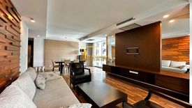 2 Bedroom Condo for rent in The Rajdamri, Pathum Wan, Bangkok near BTS Ratchadamri