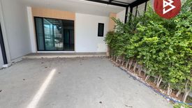 4 Bedroom Townhouse for sale in Khlong Song, Pathum Thani