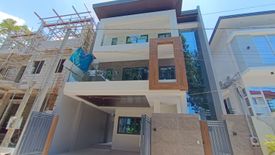 5 Bedroom Townhouse for sale in Tandang Sora, Metro Manila