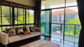 4 Bedroom House for sale in Hua Mak, Bangkok