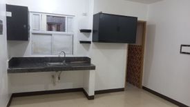 Apartment for rent in Poblacion, Metro Manila