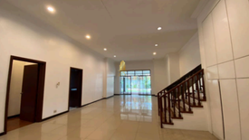 5 Bedroom House for rent in Dasmariñas North, Metro Manila