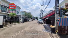 3 Bedroom Townhouse for sale in Bueng Kham Phroi, Pathum Thani near BTS Eastern Outer Ring