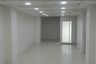 Office for rent in Pio Del Pilar, Metro Manila near MRT-3 Magallanes