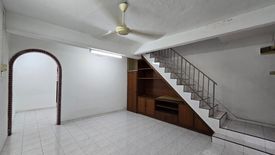 3 Bedroom House for rent in Jalan Bercham, Perak