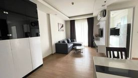 2 Bedroom Condo for rent in Thru Thonglor, Bang Kapi, Bangkok near MRT Phetchaburi