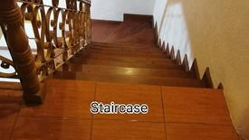 6 Bedroom House for sale in Moonwalk, Metro Manila