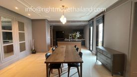 2 Bedroom Condo for sale in Baan Lux - Sathon, Chong Nonsi, Bangkok near MRT Khlong Toei