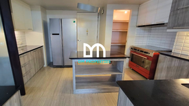 3 Bedroom Condo for rent in Urdaneta, Metro Manila near MRT-3 Ayala