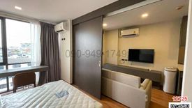 1 Bedroom Condo for rent in Ban Chang Lo, Bangkok near MRT Siriraj