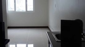 Condo for sale in Barangay 58, Metro Manila near LRT-1 Gil Puyat