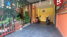 3 Bedroom Townhouse for sale in Khlong Sam, Pathum Thani