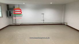 4 Bedroom Commercial for sale in Khlong Thanon, Bangkok near BTS Saphan Mai