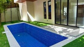 5 Bedroom House for sale in Talon Dos, Metro Manila