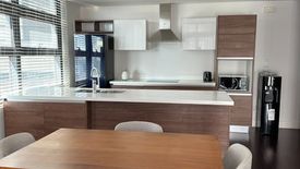 1 Bedroom Condo for rent in San Lorenzo, Metro Manila near MRT-3 Ayala