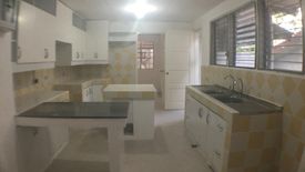 5 Bedroom House for rent in White Plains, Metro Manila