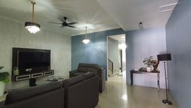 4 Bedroom House for rent in Taman Puteri Lindungan Bintang, Perak