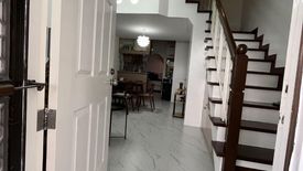 2 Bedroom Townhouse for sale in Moonwalk, Metro Manila