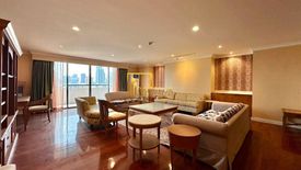 3 Bedroom Condo for rent in Oriental Towers, Khlong Tan Nuea, Bangkok near BTS Thong Lo