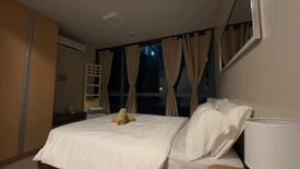 Condo for rent in One Uptown Residences, South Cembo, Metro Manila