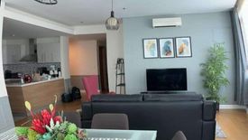 2 Bedroom Condo for rent in San Lorenzo, Metro Manila near MRT-3 Ayala