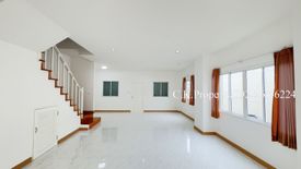 3 Bedroom Townhouse for sale in Prinyaluck Light Rama 5, Bang Krang, Nonthaburi