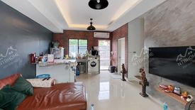 3 Bedroom Townhouse for sale in Khlong Phra Udom, Nonthaburi