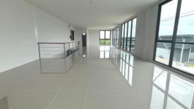 2 Bedroom Warehouse / Factory for rent in Thepharak, Samut Prakan near MRT Si Dan