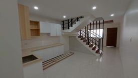 4 Bedroom Townhouse for sale in Talon Singko, Metro Manila