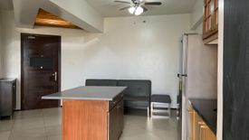 3 Bedroom Condo for sale in Circulo Verde, Manggahan, Metro Manila