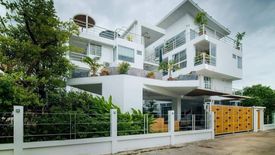 6 Bedroom House for Sale or Rent in Na Kluea, Chonburi