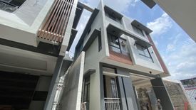 3 Bedroom Townhouse for sale in Bahay Toro, Metro Manila near LRT-1 Roosevelt