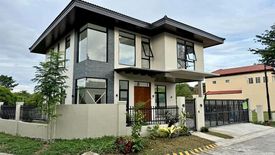 4 Bedroom House for sale in Almanza Dos, Metro Manila