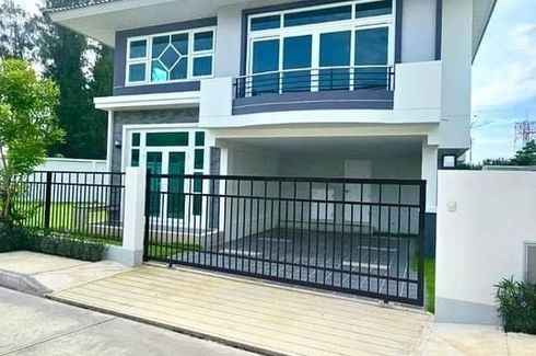 4 Bedroom House for sale in Ratsada, Phuket