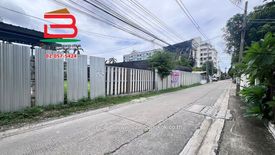 Land for rent in Chan Kasem, Bangkok near MRT Lat Phrao