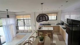 3 Bedroom House for sale in Santa Cruz, Rizal