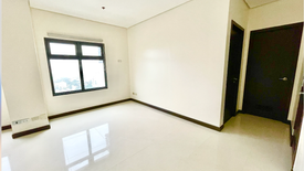 2 Bedroom Condo for sale in Horseshoe, Metro Manila near LRT-2 Gilmore