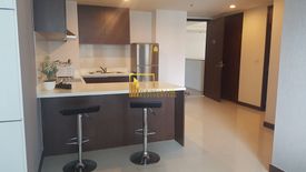 2 Bedroom Condo for rent in The Rajdamri, Pathum Wan, Bangkok near BTS Ratchadamri