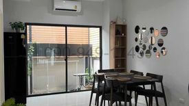 3 Bedroom House for rent in Saphan Sung, Bangkok